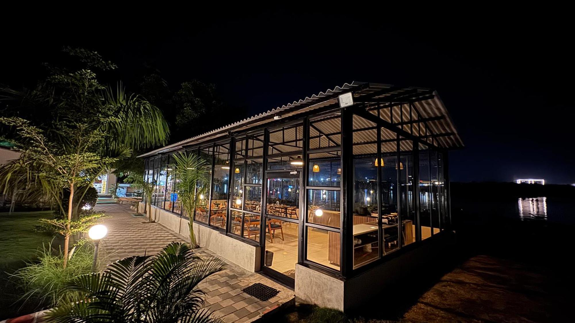 Riverview Tent Resort Kevadia Exterior foto