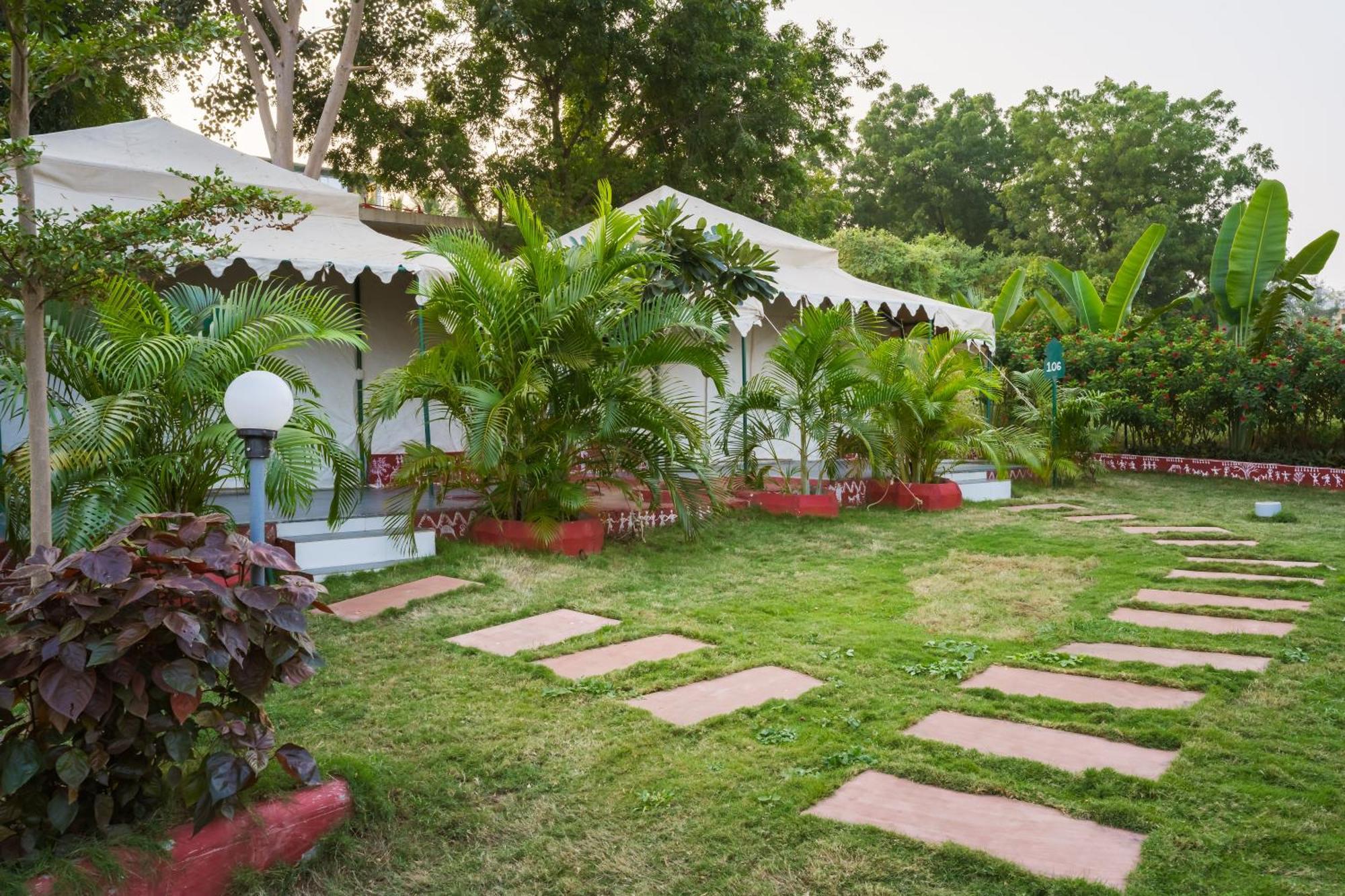 Riverview Tent Resort Kevadia Exterior foto